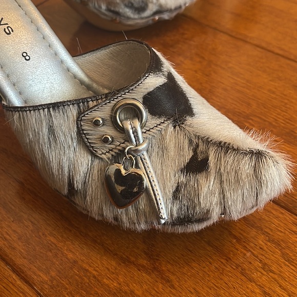 Italian sandals wood heels pomps 6 Cindy Says goat hair, unique decoration metal - Picture 7 of 12